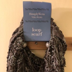 Vera Infinite Scarf